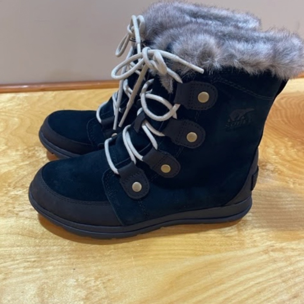 Sorel Women's Explorer Joan Boot-Light Rain, Snow-Waterproof-Black, Dark Stone